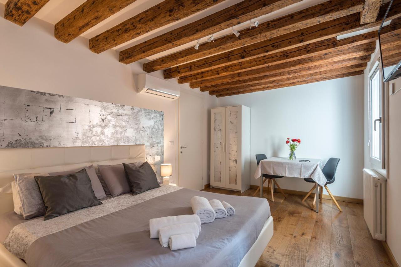 Tre Elementi, Guest House Close The Grand Canal Venecia Exterior foto