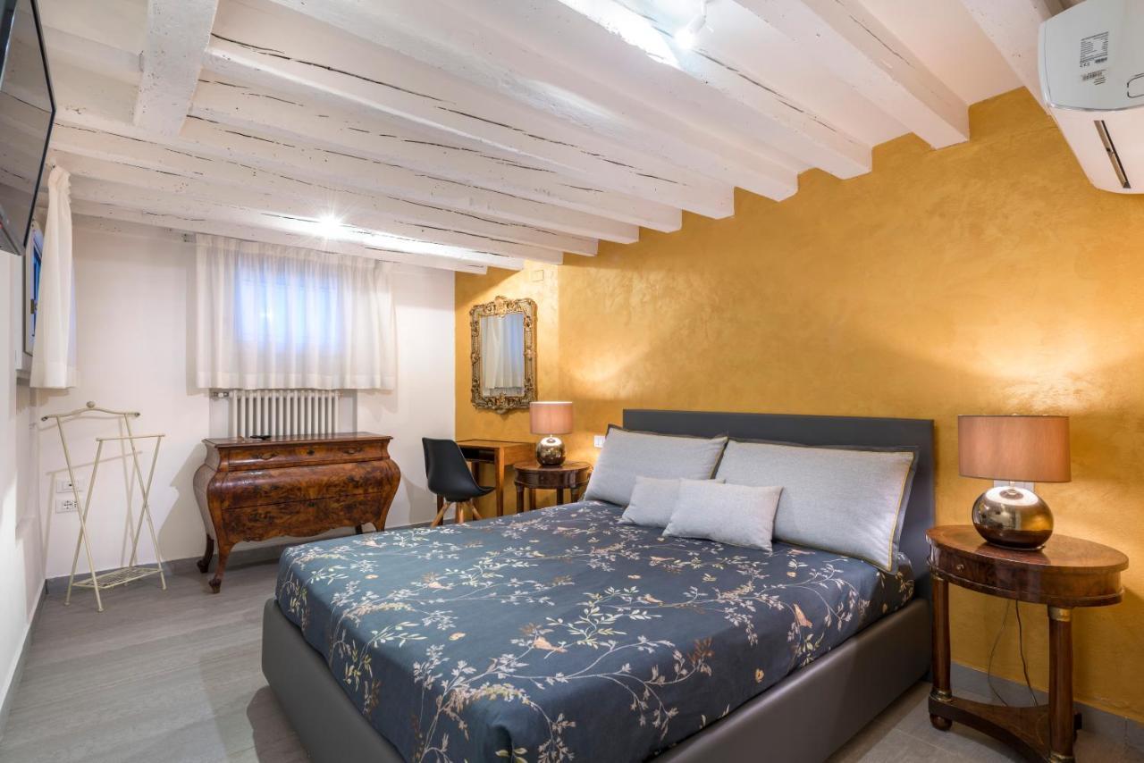 Tre Elementi, Guest House Close The Grand Canal Venecia Exterior foto